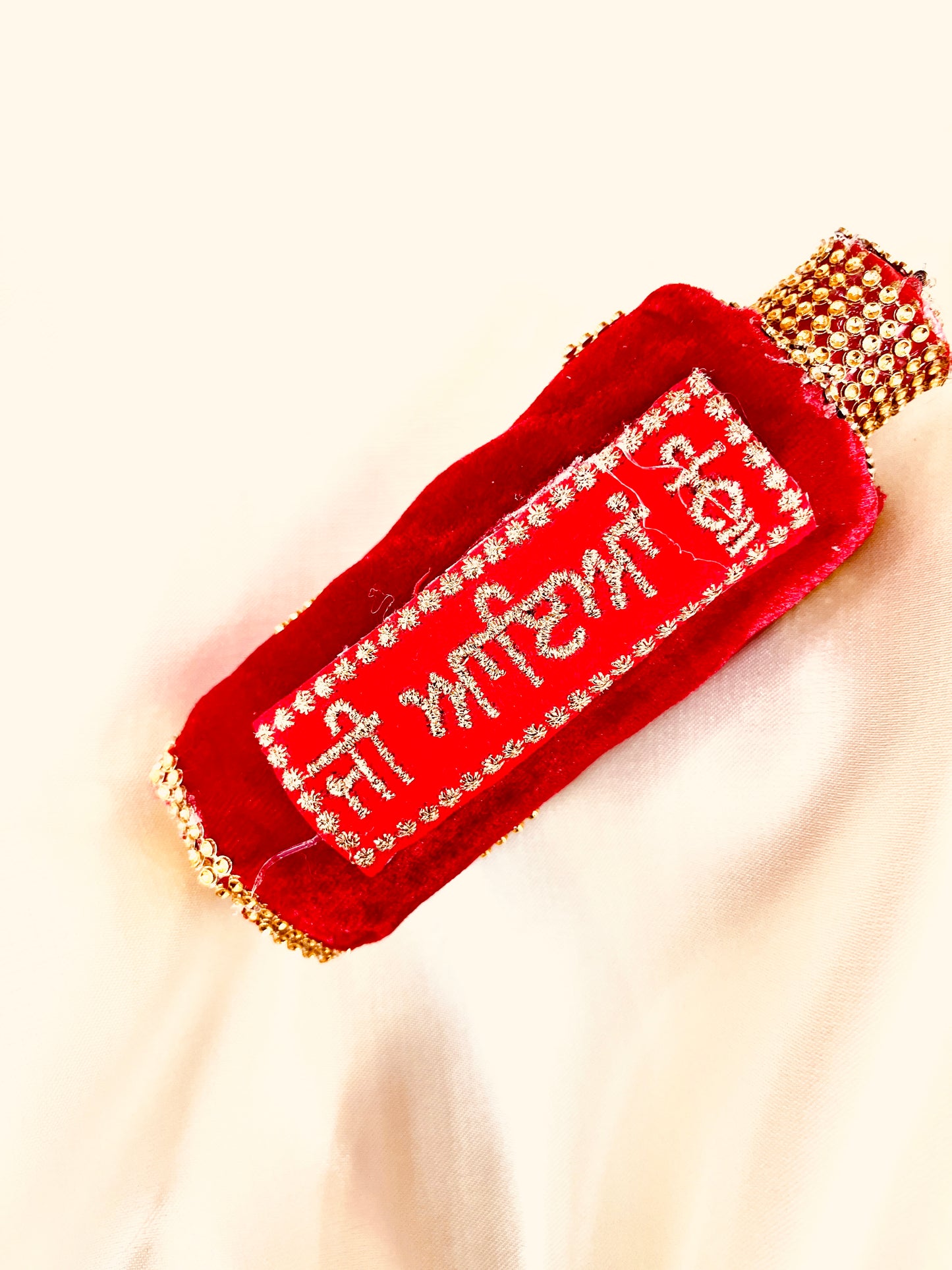 'Jee aya nu' decorated oil bottles for weddings