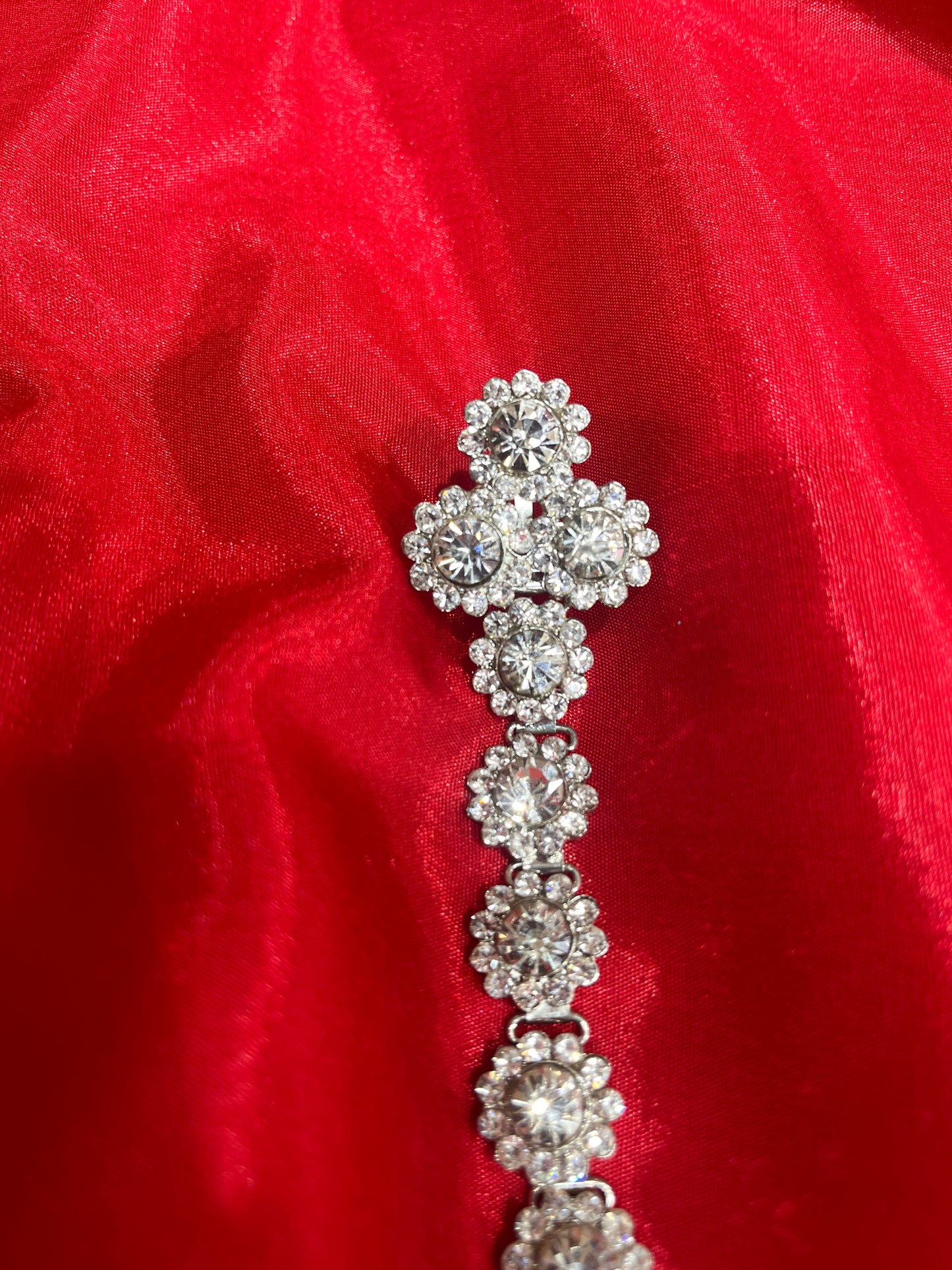 Silver stonework braid parandi accessory