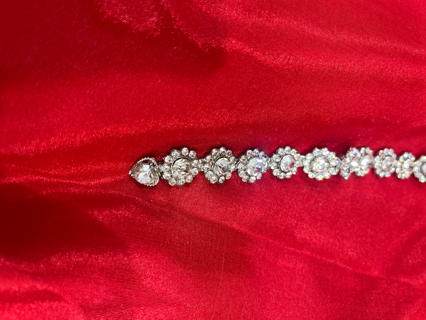 Silver stonework braid parandi accessory